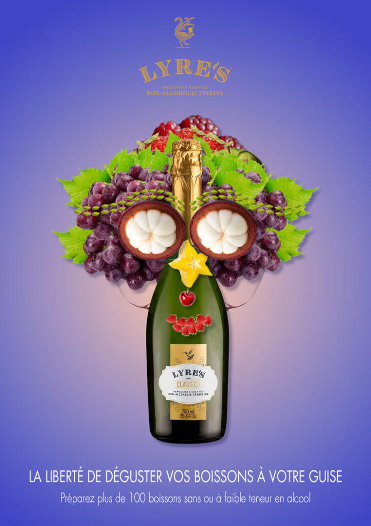 Affiche publicitaire pour Lyre's Non-Alcoholic Spirits, réalisée dans le cadre d'un projet créatif. La composition met en scène une bouteille de Lyre's Classico entourée d'un arrangement de fruits frais - raisins, mangoustan, carambole et groseilles, créant une couronne végétale luxuriante sur fond dégradé bleu-violet. Le visuel joue sur l'abondance et la fraîcheur pour valoriser le positionnement premium de la marque, avec le slogan : "La liberté de déguster vos boissons à votre guise".