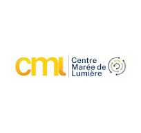 Logo du Centre Marée de Lumière (CML) - sigle en jaune-orange avec une icône soleil/orbite à droite et le nom complet en gris. Design épuré et moderne.